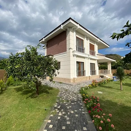 Villasezar Kemer